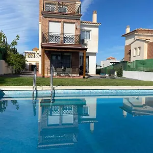 Casa , Dilar, Granada Con Jardin Y Piscina Сasa de vacaciones